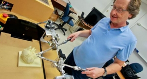 Computer-Aided Surgical Trainer Gives Doctors Better Feel for Laparoscopic Surgery 