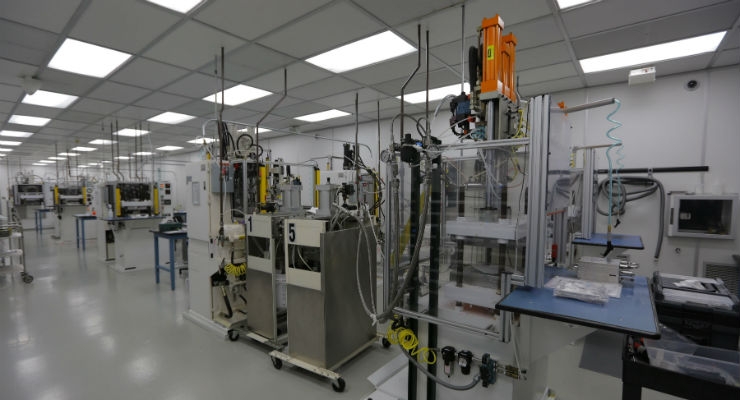 FMI Opens New Cleanroom for Silicone Parts