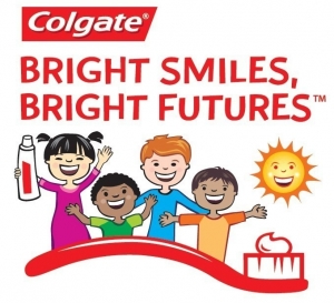 Colgate Links School Picture Day with Oral Health