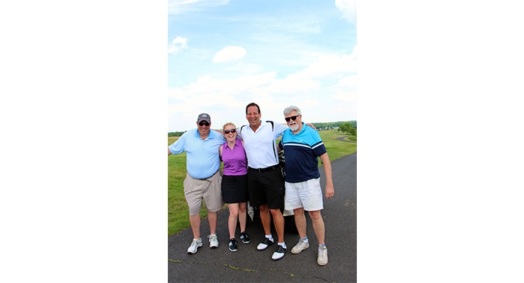 MNYCA Hosts Golf Outing 