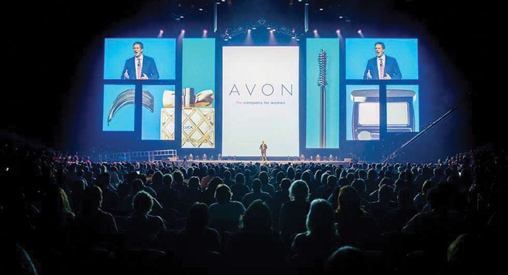 New Avon’s Convention  Draws 5,000 To Vegas