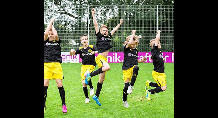Borussia Dortmund Soccer School Celebrates 10th Year of Evonik Sponsorship