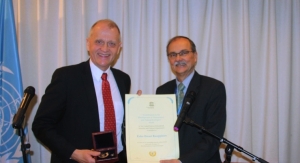 Professor Esko Kauppinen is First Finnish Recipient of a UNESCO Nanosciences Medal