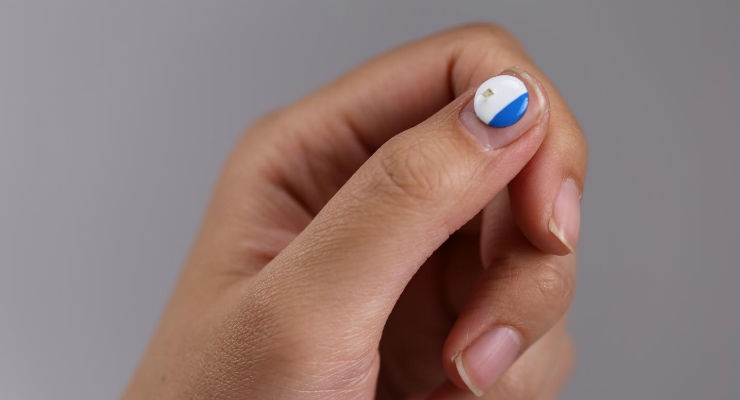 Tiny Battery-Free Wearable Warns of UV Exposure & Enables Precision Phototherapy