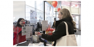 Walgreens Returns as Exclusive Retail Partner of Red Nose Day 
