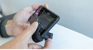 Low-Cost Attachment Enables Blood Pressure Monitoring by Smartphone 