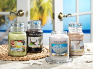 Tropical Getaway with Yankee Candle