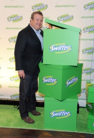 Big Green Boxes Big at Swiffer