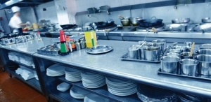 Wipes Play a Key Role in Food Service Cleanup